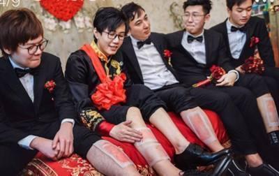 娱乐爆料伴郎是谁啊,揭秘伴郎身份，明星婚礼现场再掀热议