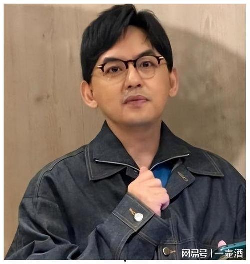 爆料台湾艺人黄子佼视频,揭秘娱乐圈不为人知的幕后真相