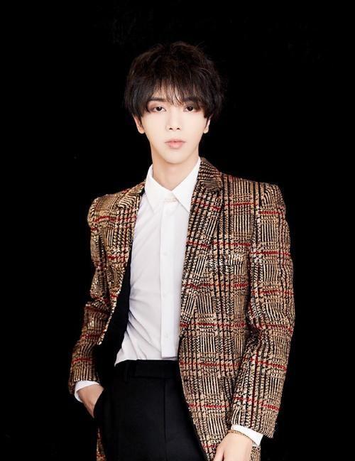 小晨最近的爆料新闻视频,最新爆料新闻视频深度解析