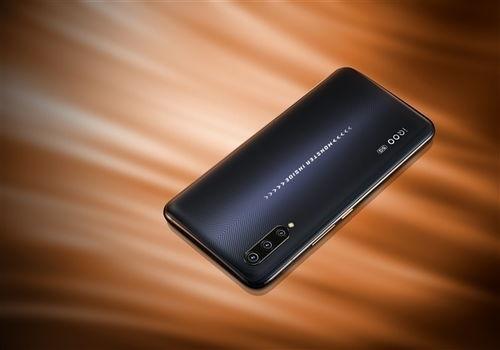 iqoo小屏手机最新爆料,极致小巧，性能卓越，引领潮流新趋势”