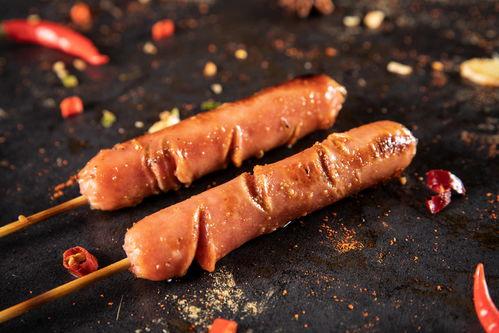 爆料香肠加工视频播放,视频曝光惊人真相