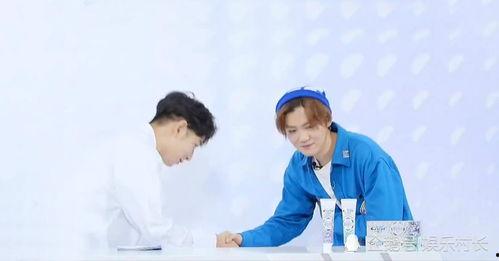 鹿晗爆料直播视频在线观看,独家爆料幕后故事，带你走进明星生活