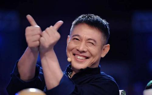 李连杰姐姐爆料视频,独家爆料视频背后的惊人真相